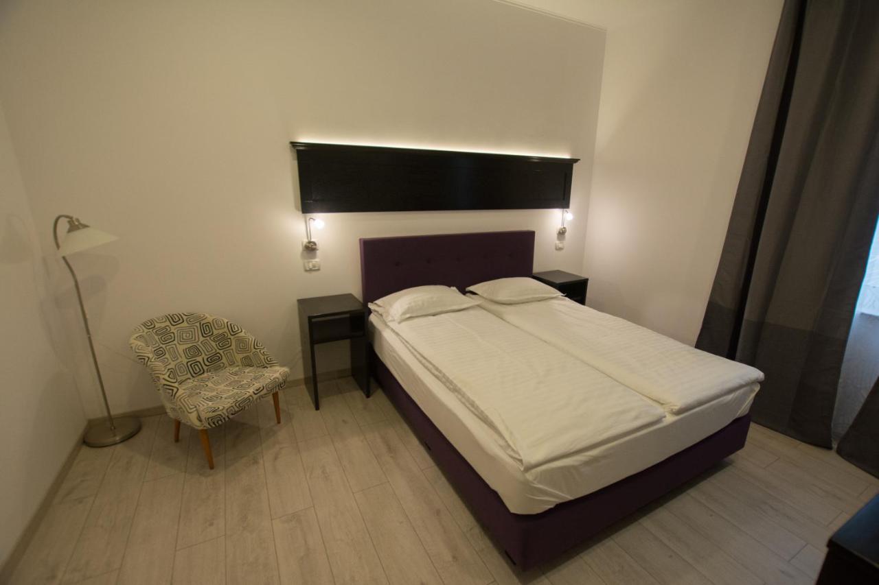 Bed and Breakfast Casa Branga Deva Esterno foto